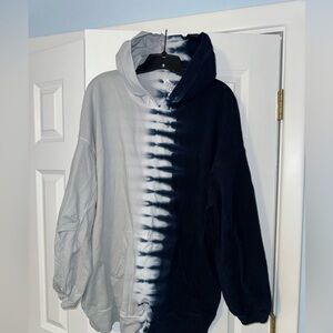 Lululemon oversized sweatshirt. Size M/L